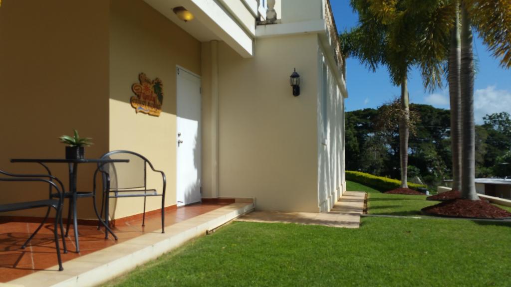 Family Guest House Quebradillas Ngoại thất bức ảnh